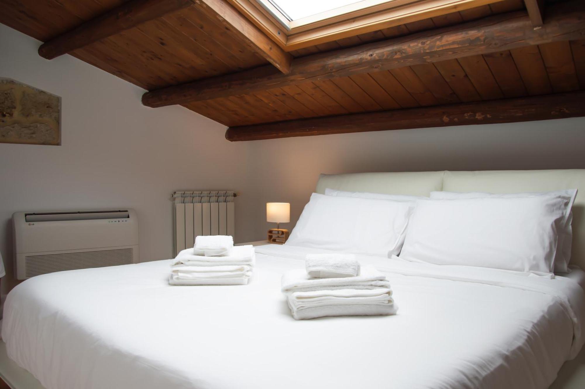 Vittorio Emanuele Suite Apartment Palermo Exteriör bild